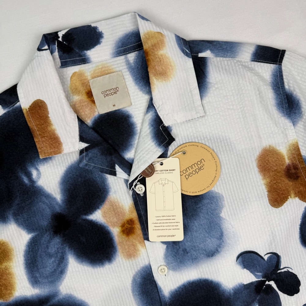 Common People Poppy SS Shirt Navy Seersucker Floral Camp Collar Mens Medium NWT